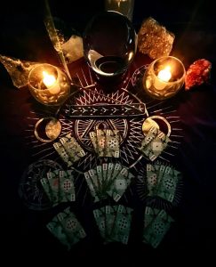 An engaging image of a psychic reading session.