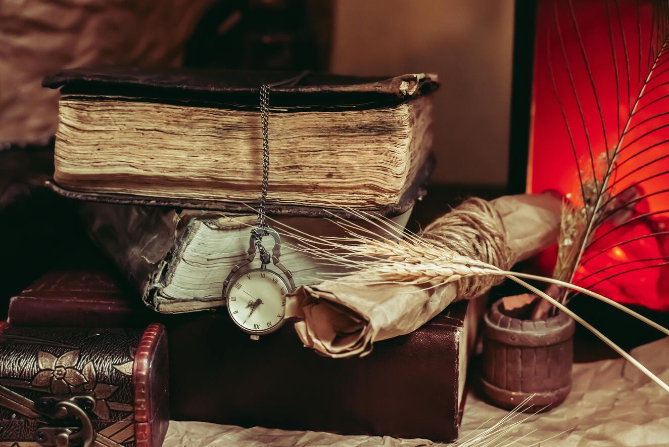 Are Free Spell Rituals Effective? Risks, Limitations & Truth