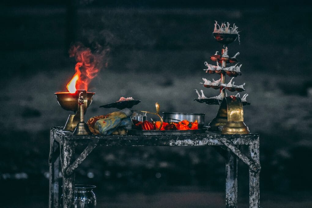 Choosing Between an Ex-Back Spell and a Reconciliation Spell